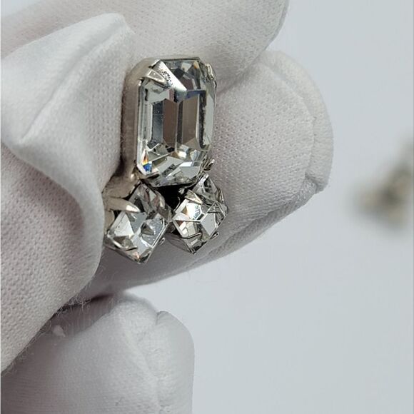 Vintage Coro Earrings Silver Tone Clear Crystal Screwback Earrings #1099 - Picture 10 of 14